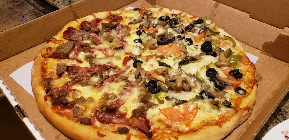 1 2 Vegetarian & 1 2 Meat Lovers Pizza